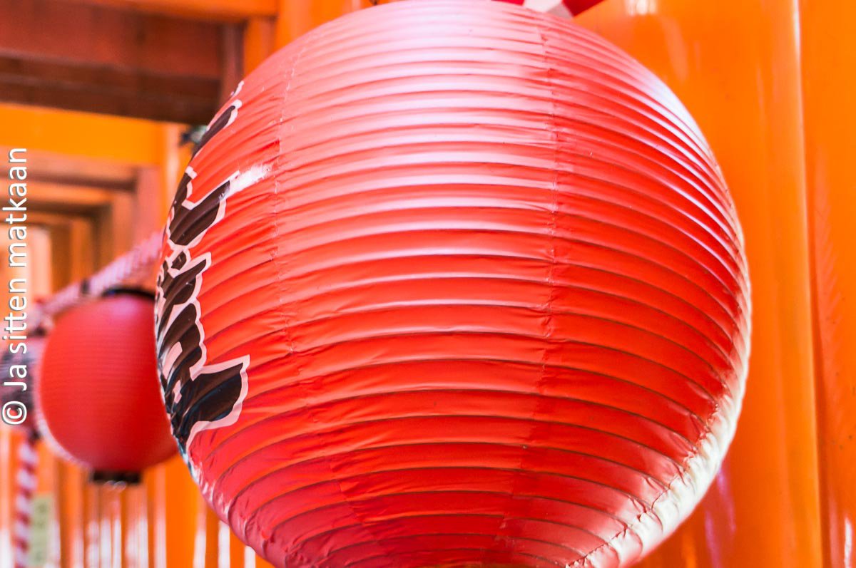 Kioton nähtävyyksiä - Fushimi Inari-taisha