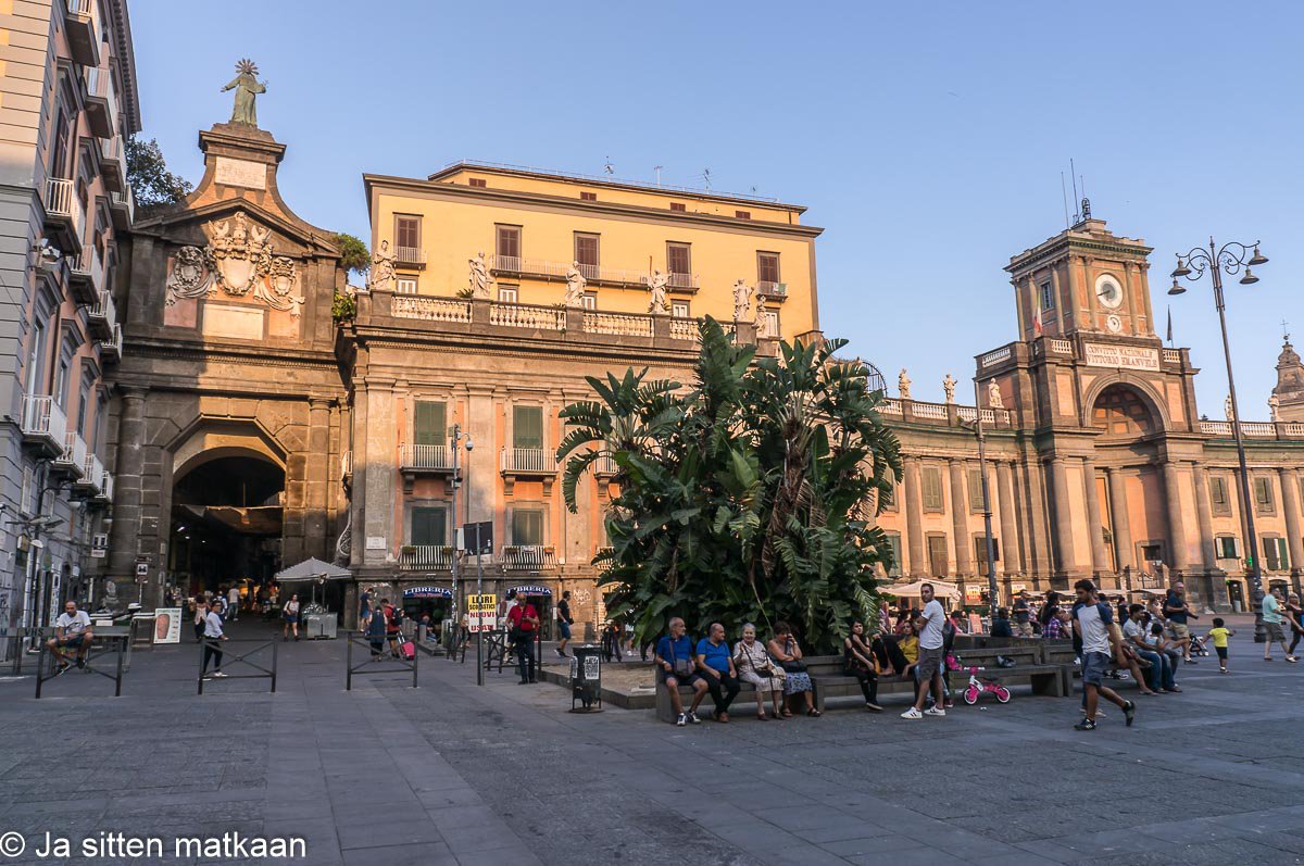 Etelä-Italian roadtrip 2017, osa 5: Napoli
