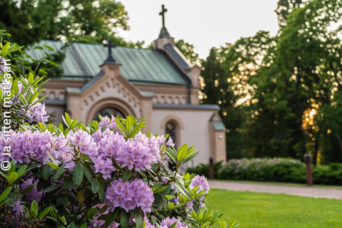 Helsingin nähtävyyksiä - Hietaniemen hautausmaa