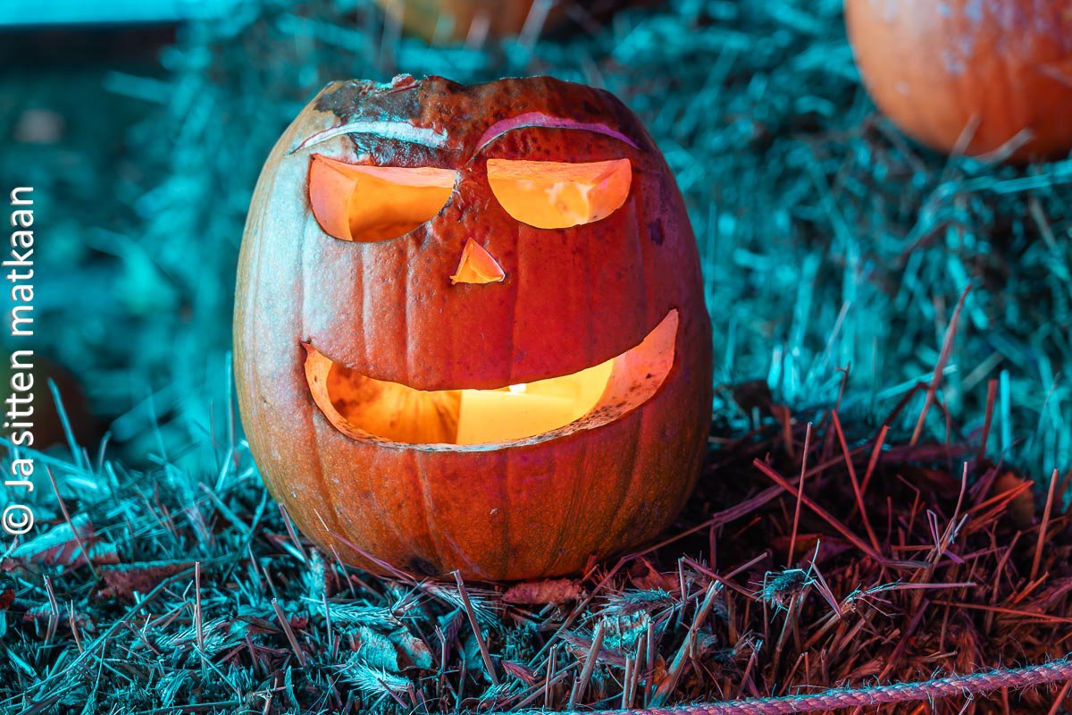 Syksyisen Helsingin helmi: Halloweeks Puotilan kartanossa