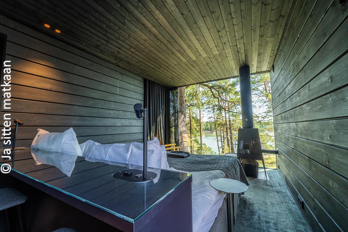 Yötä Inkoon saaristossa: The Barö