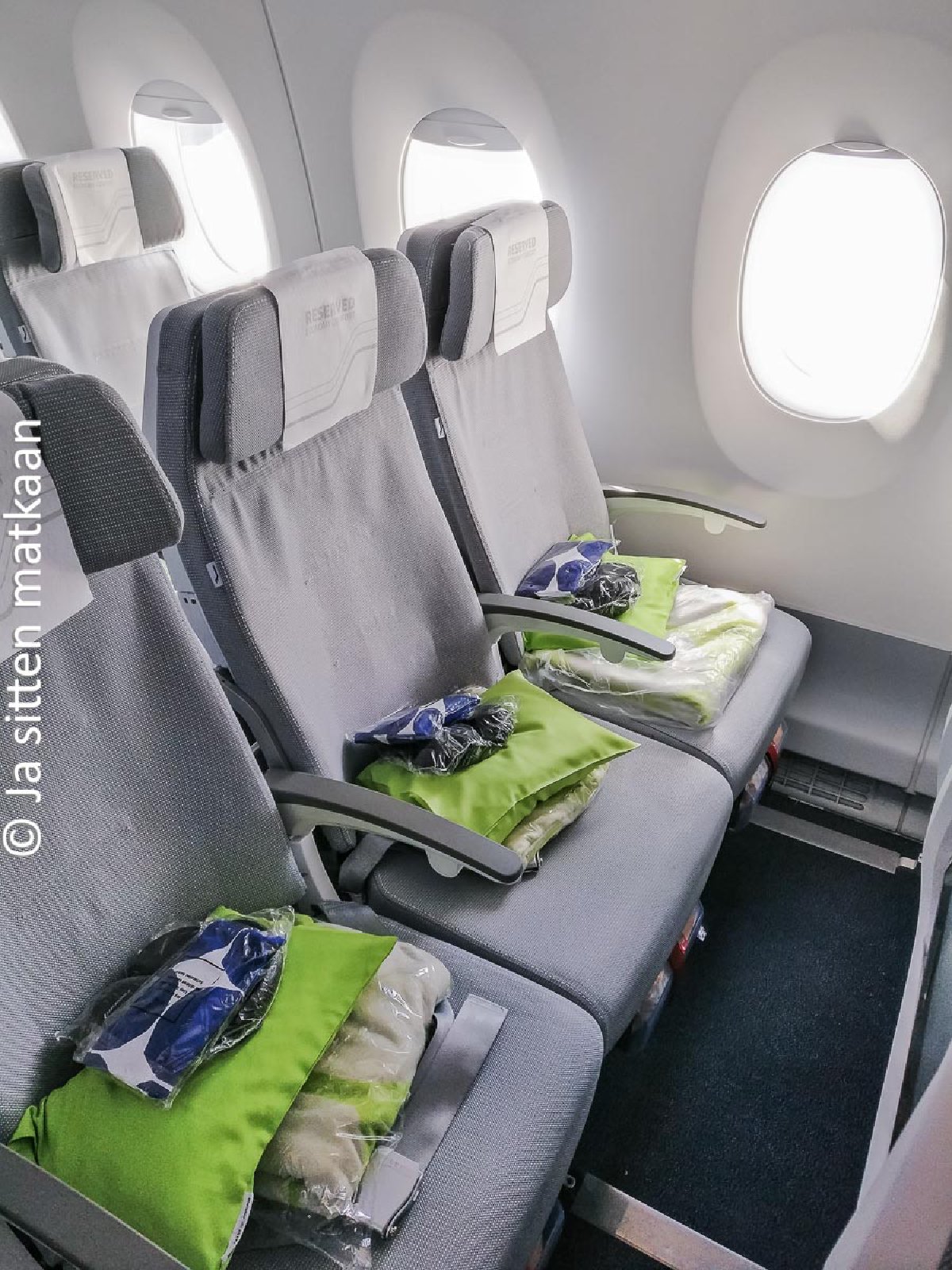 Ensikokemus Finnairin A350-koneen Economy Comfort -luokasta