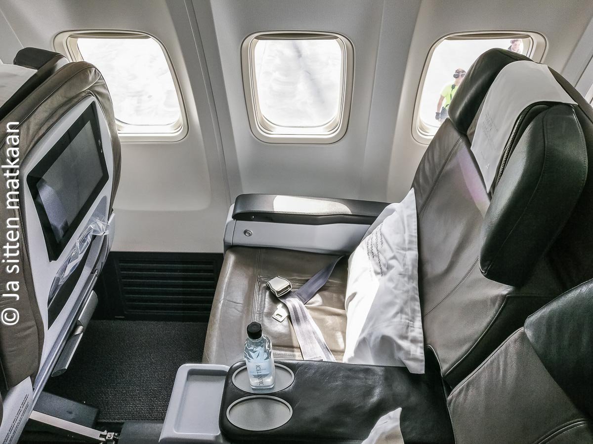 Ensikokemus Icelandairin Saga Premium -luokasta