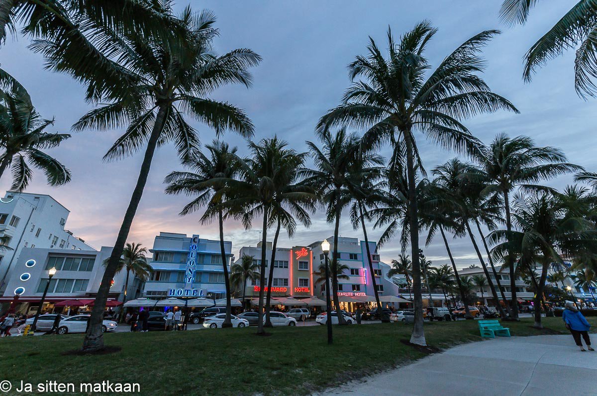 Miamin nähtävyyksiä - Miami Beach Art Deco Historic District