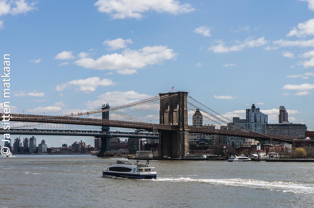 New Yorkin nähtävyyksiä - Brooklynin silta