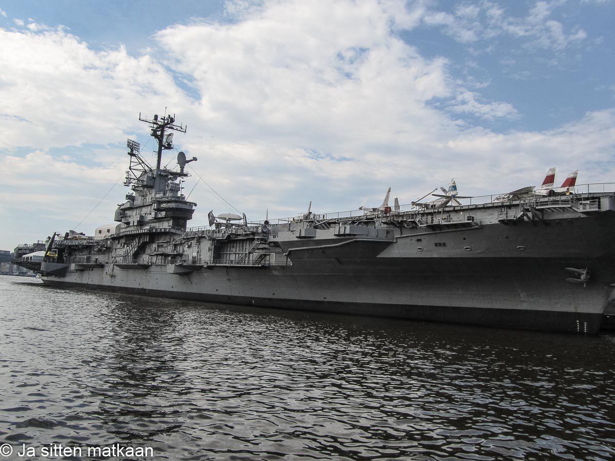 New Yorkin nähtävyyksiä - Intrepid Sea, Air & Space Museum